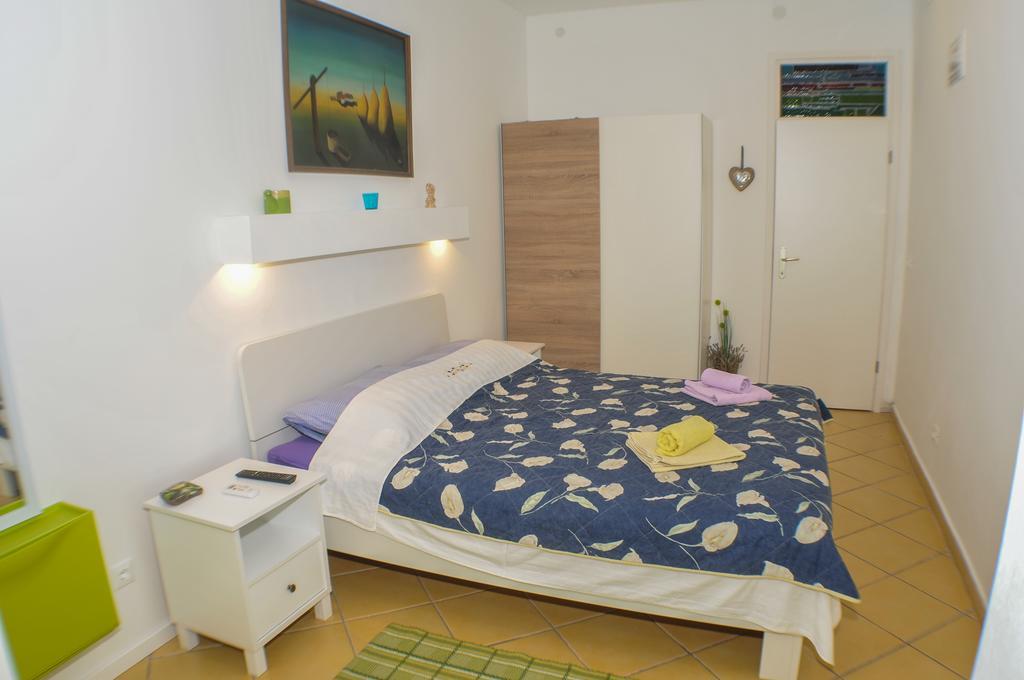 Apartments Finida Poreč Rum bild